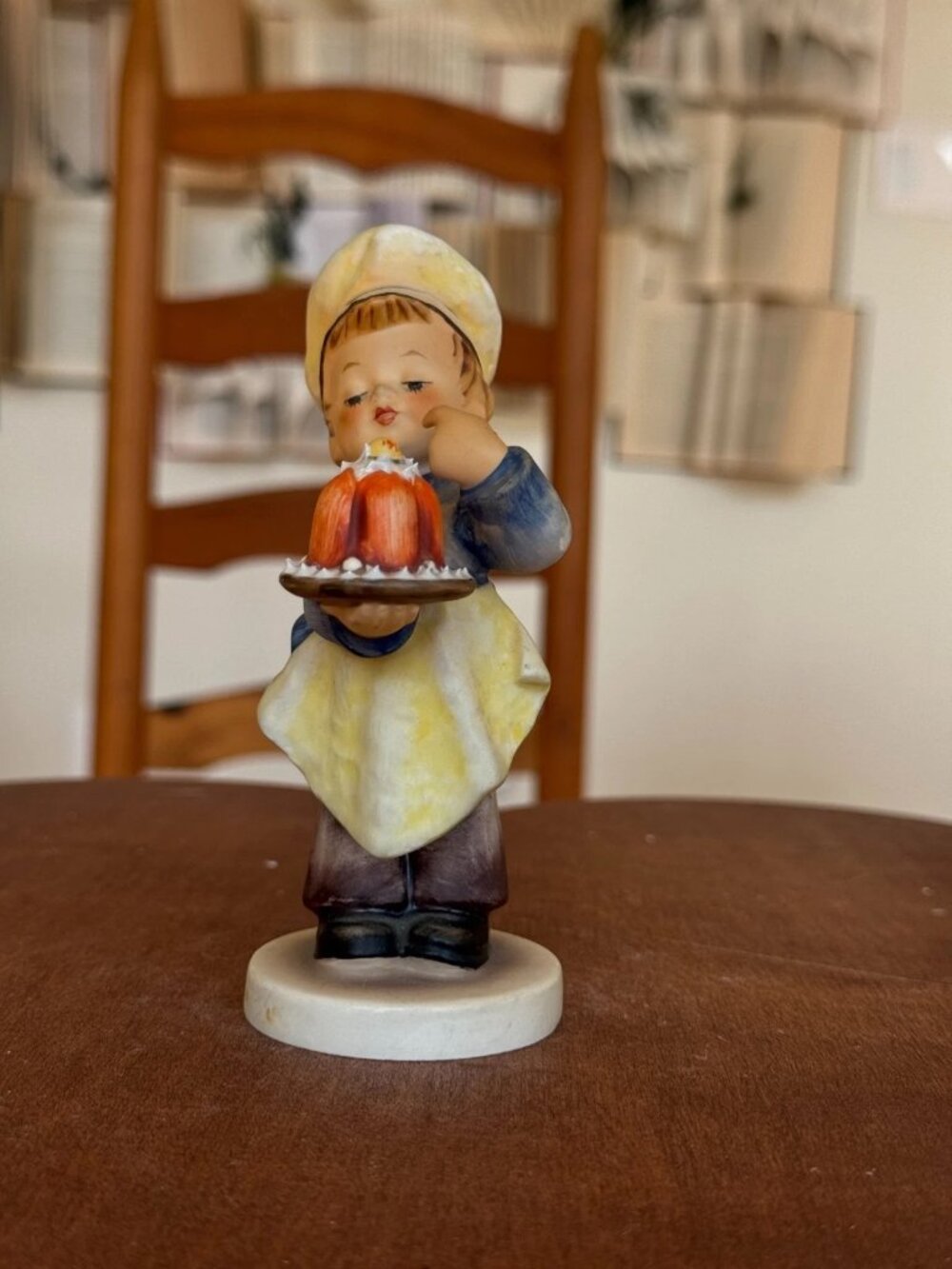 Hummel Goebel Baker #128 TMK6 Figurine